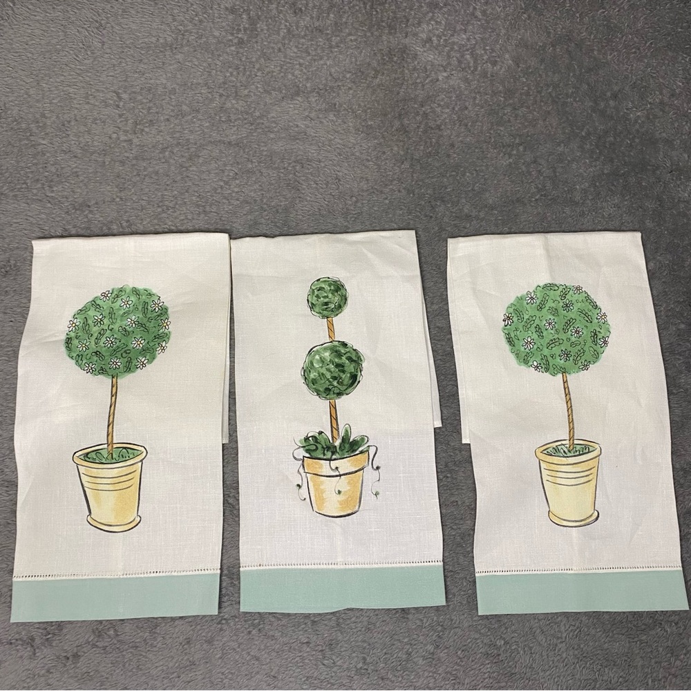 Vintage LIZ WAIN Hand Towels 100% Linen Floral Hand Painted Hemstitch Lot of 3